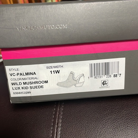 VINCE CAMUTO PERFORATED SUEDE ANKLE BOOTIE PALMINA WILD MUSHROOM. SIZE 11W. - Picture 8 of 8